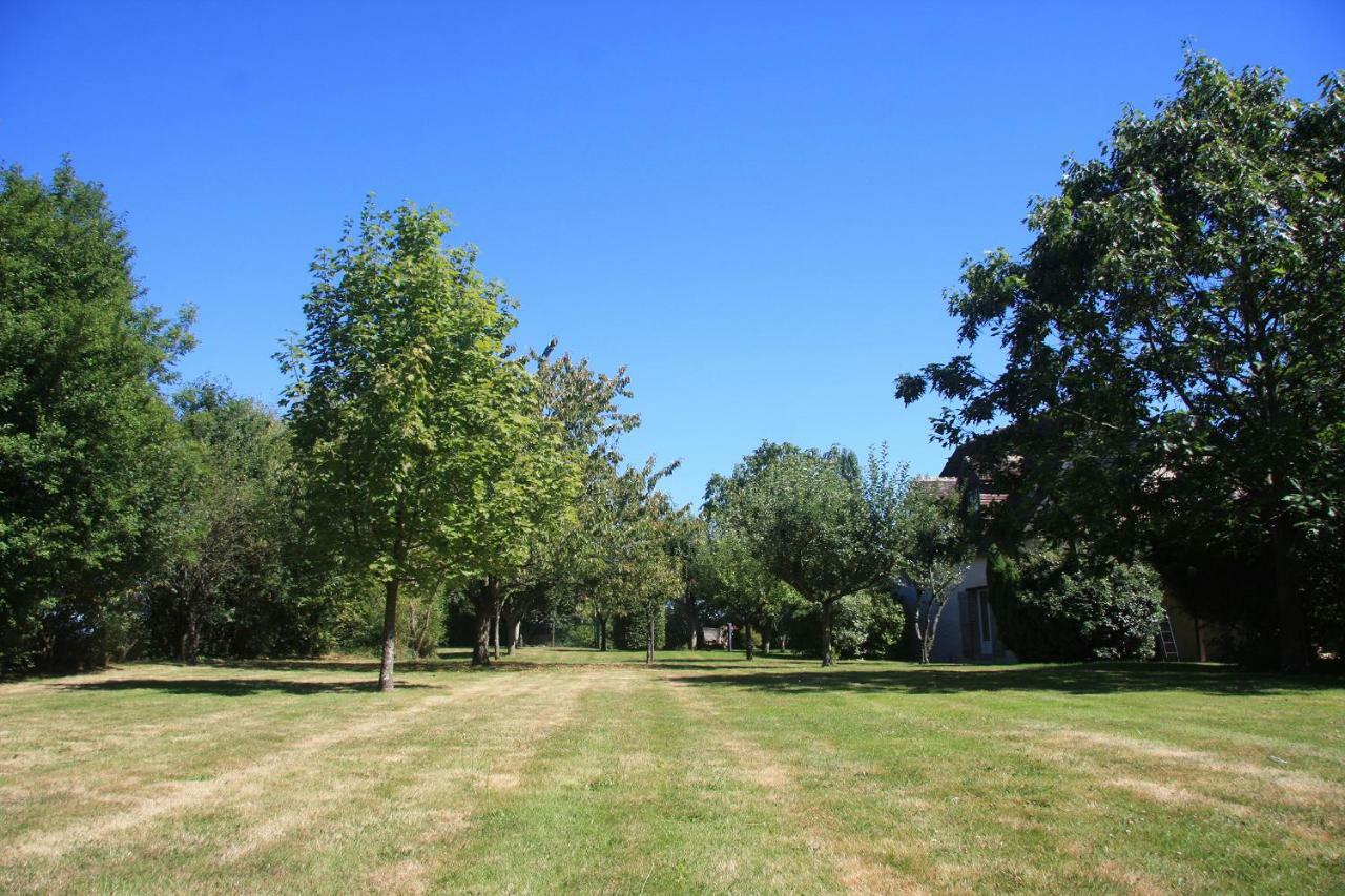 Les Bouts De Ralle Chambre D'Hotes Sainte-Osmane Exteriör bild